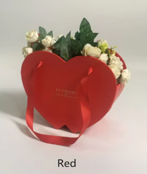 Caja en Forma de Corazón Roja