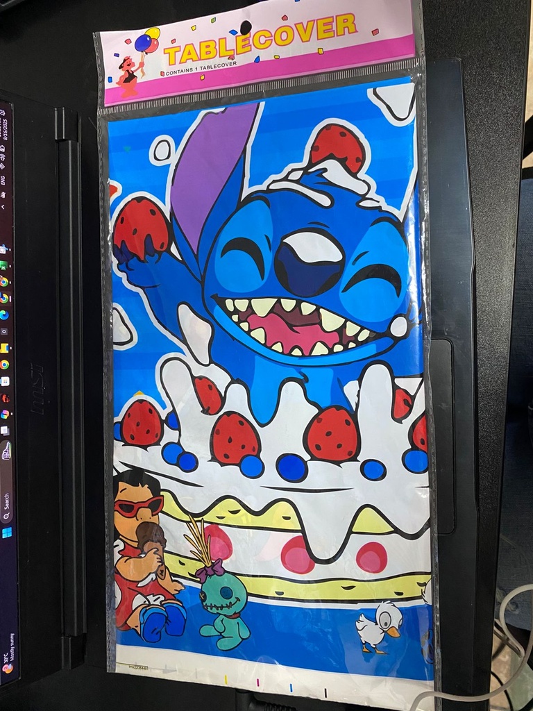 MANTEL P-FIESTAS STITCH 108X180CM