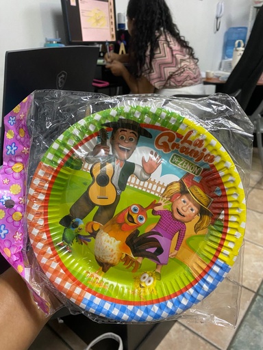 [O3U793] PLATOS LA GRANJA DE ZENON